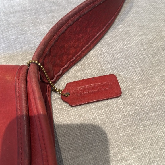 Vintage Coach 9034 Ergo Flap Red Leather bag - Picture 5 of 8